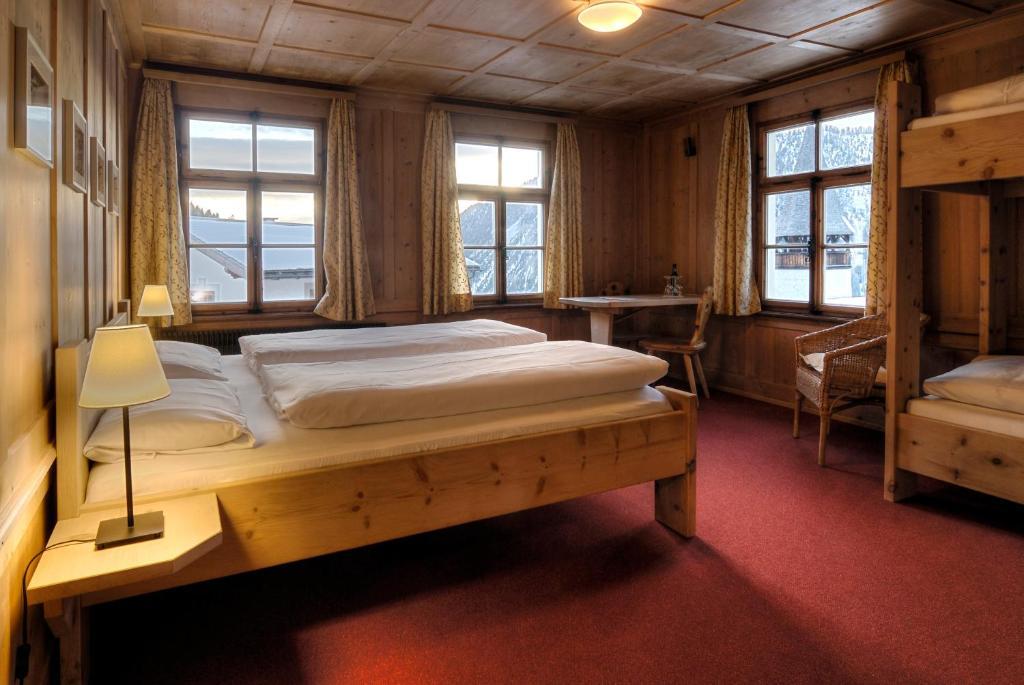 Hotel Ducan Monstein Екстериор снимка