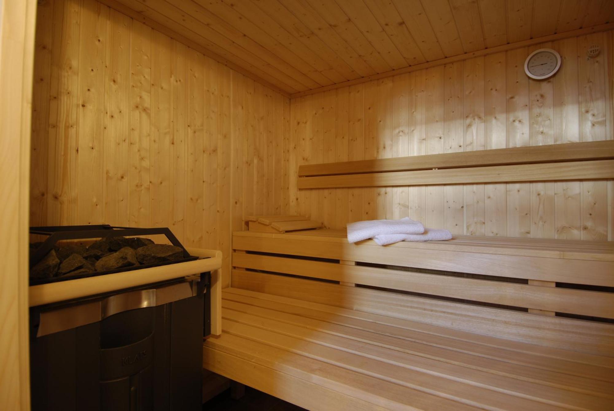 Hotel Ducan Monstein Екстериор снимка
