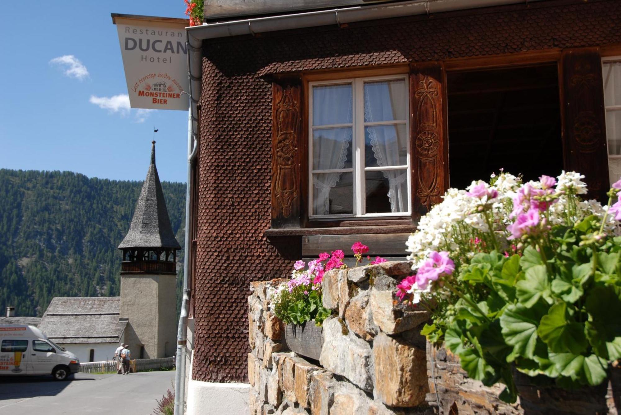 Hotel Ducan Monstein Екстериор снимка