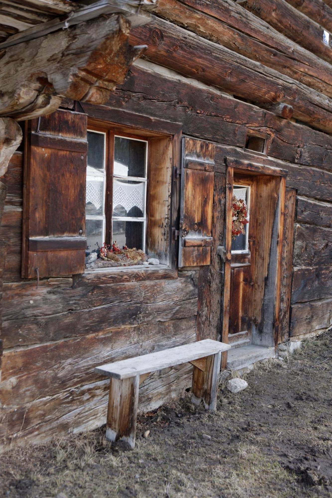 Hotel Ducan Monstein Екстериор снимка
