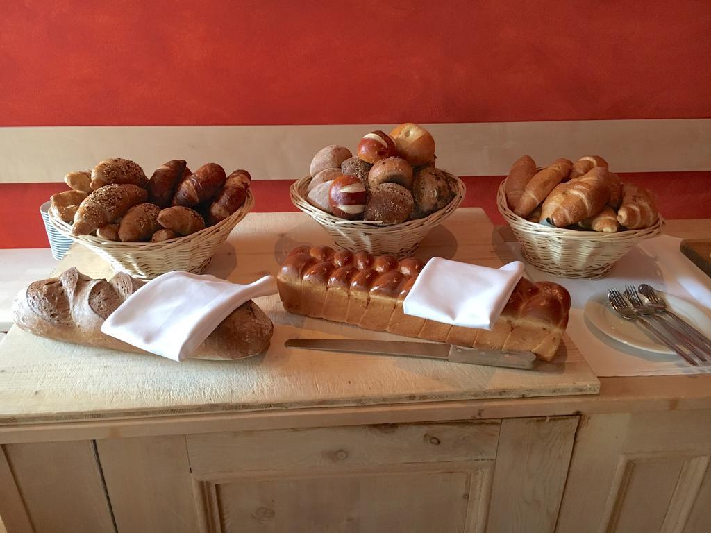 Hotel Ducan Monstein Екстериор снимка
